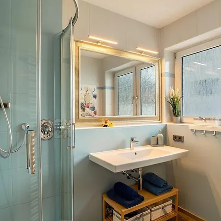 شقة Am Enzufer Mit Balkon In Im Schwarzwald