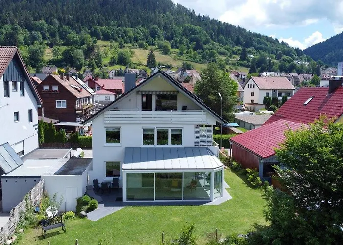 Am Enzufer Mit Balkon In Im Schwarzwald *