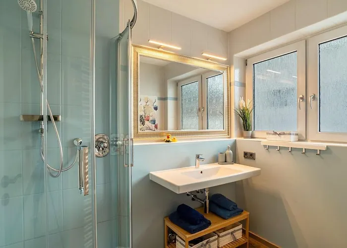 公寓 Am Enzufer Mit Balkon In Im Schwarzwald