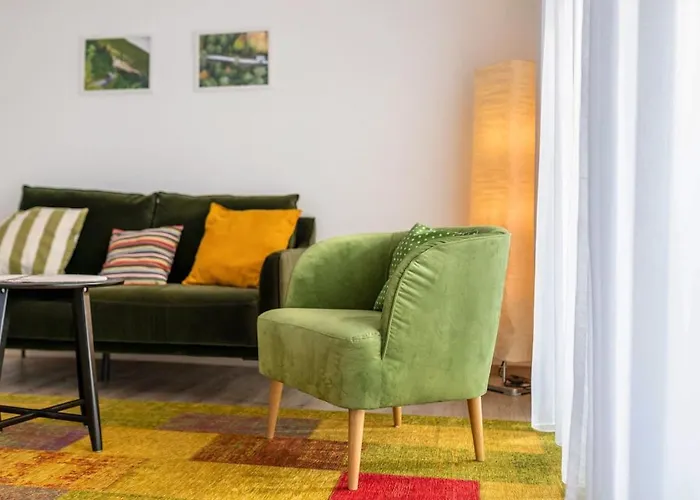 公寓 Am Enzufer Mit Balkon In Im Schwarzwald *